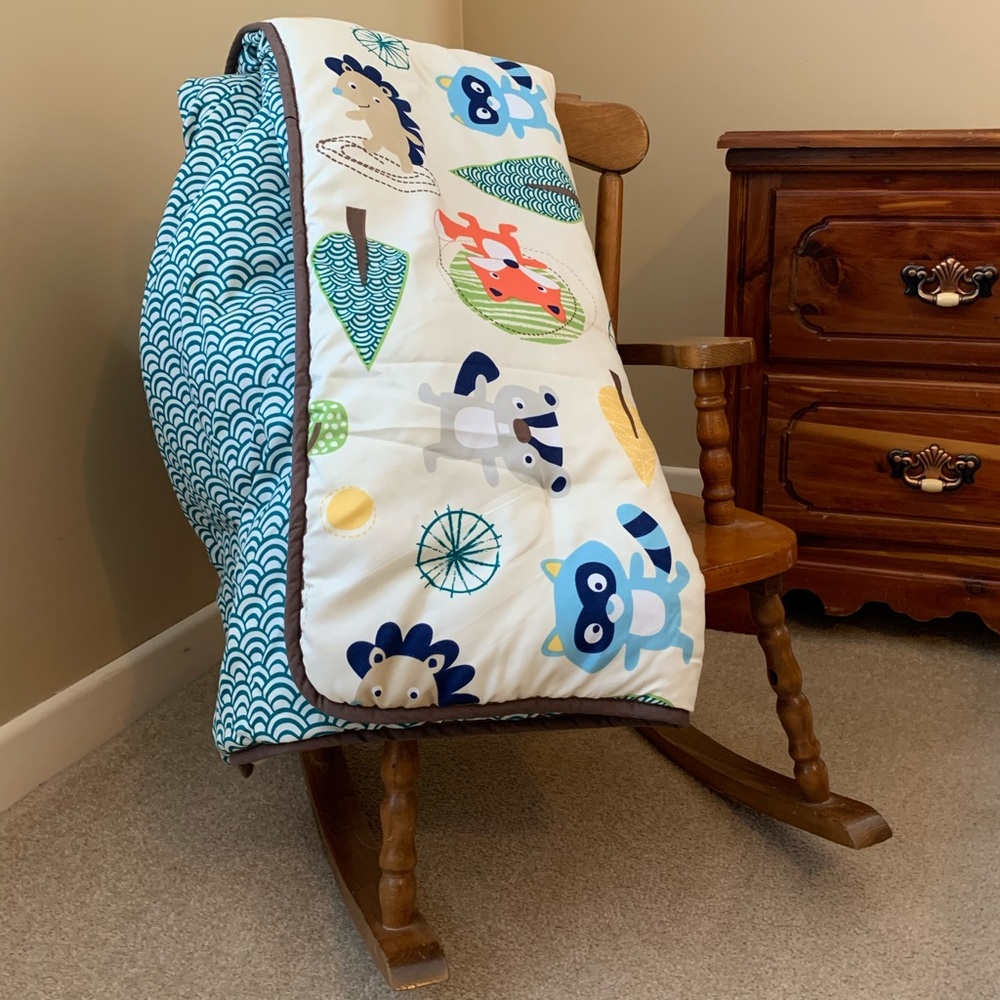 BananaFish crib woodland comforter